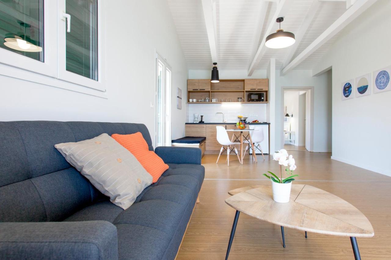 Ligia Waterfront Apartments ภายนอก รูปภาพ