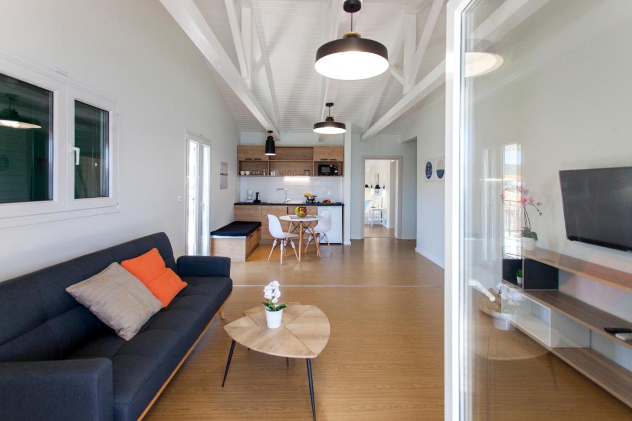 Ligia Waterfront Apartments ภายนอก รูปภาพ